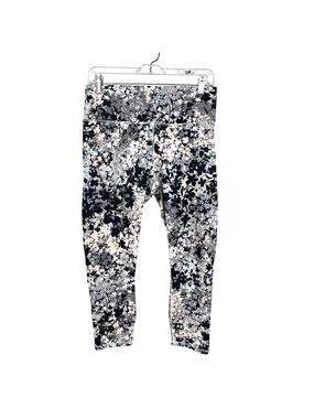 Fabletics Leggings Womens Sz L Capri Floral Print Black Gray Pink